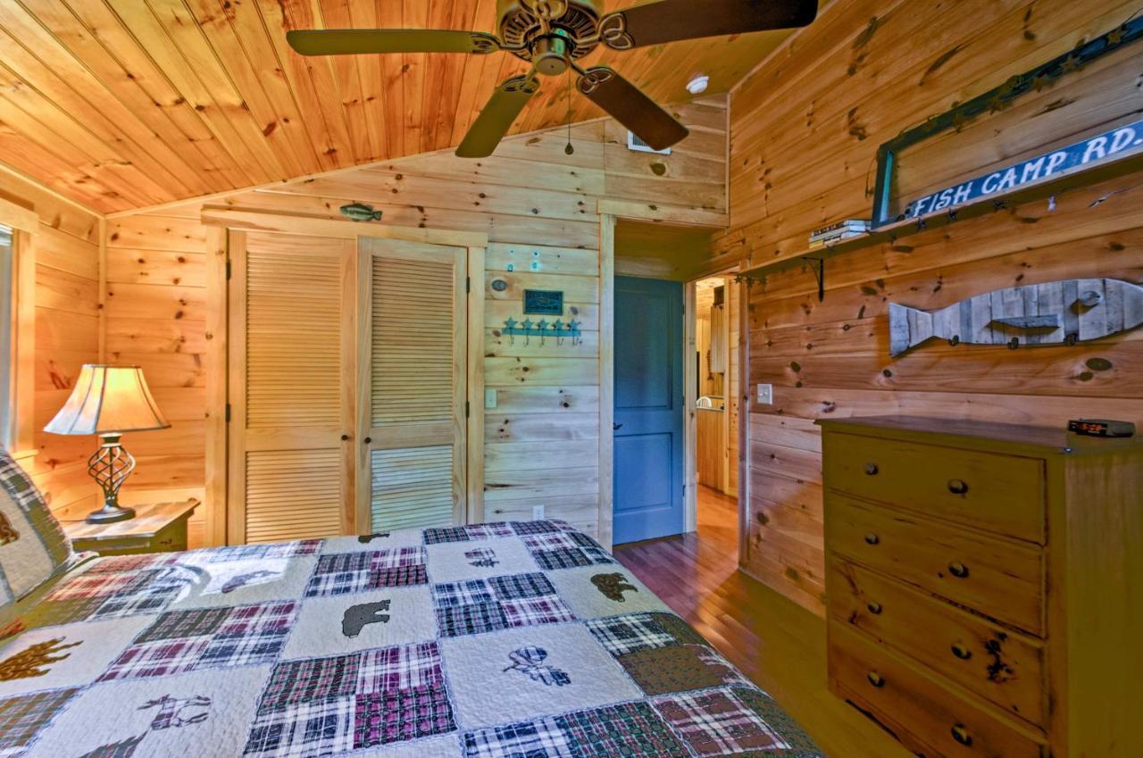 Bryson City Cabin With Fire Pit On Coopers Creek! Buitenkant foto